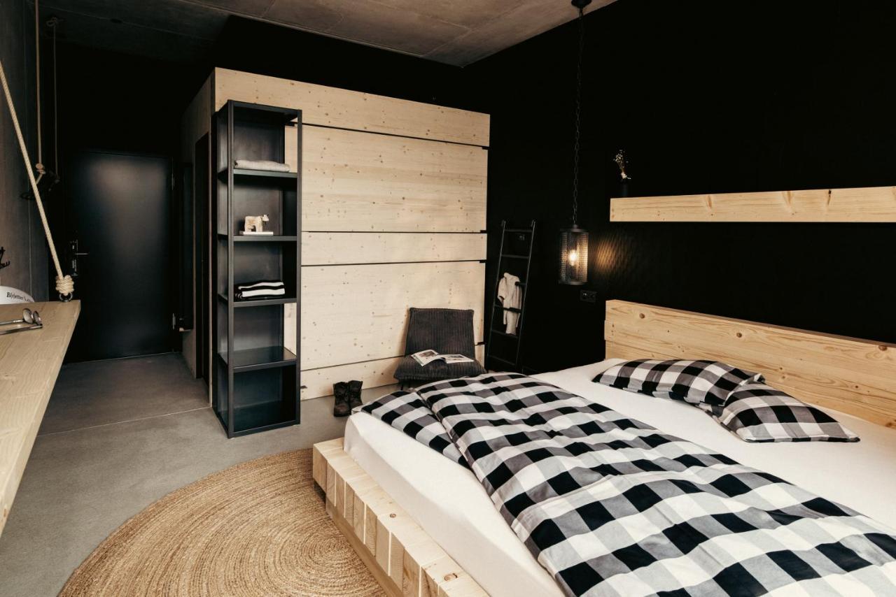 Hofstetten bei Brienz Bretterhotel מראה חיצוני תמונה